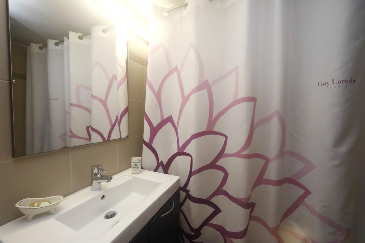 Gazi Boutique Apartment 2 Athens Luaran gambar
