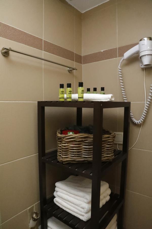 Gazi Boutique Apartment 2 Athens Luaran gambar